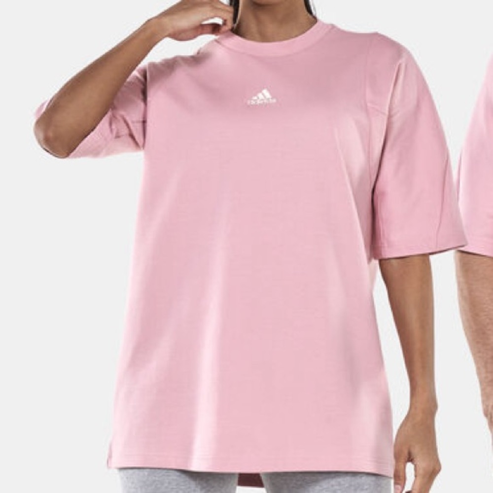 Adidas tee